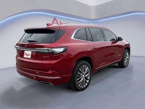 Used 2025 Buick Enclave Avenir w/ Trailering Package, 5000 lbs. AWD/4WD image 5