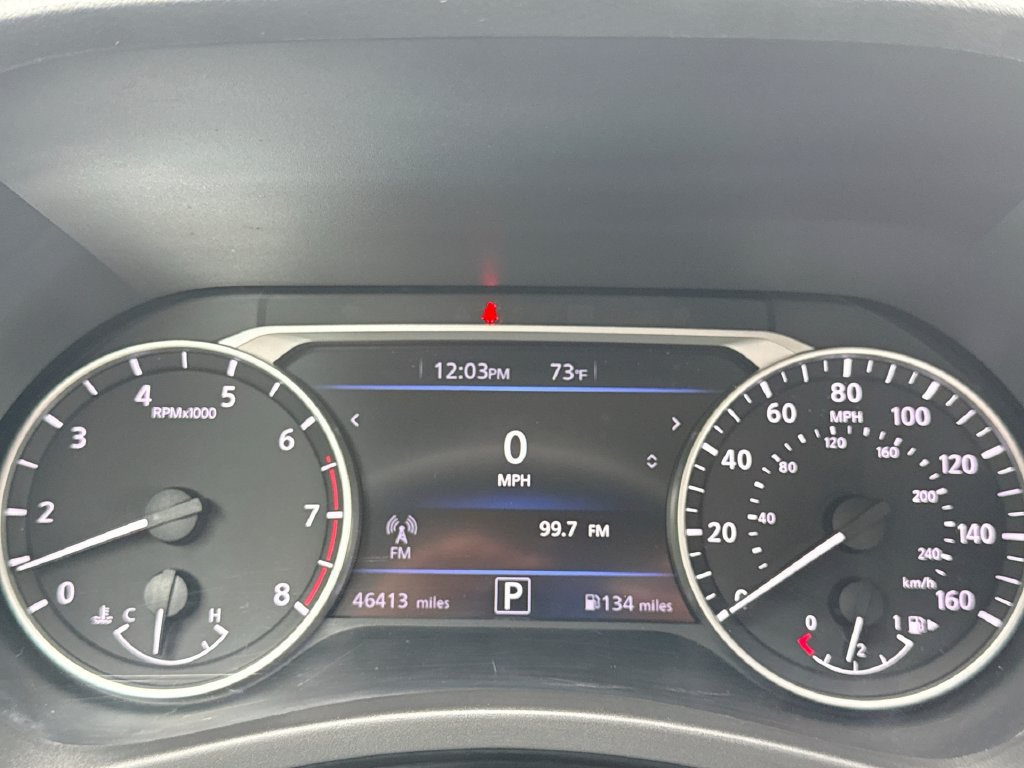 Used 2025 Nissan Sentra SV FWD image 10