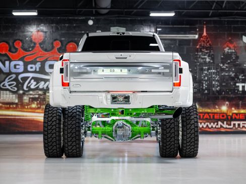 Used 2024 Ford F450 Limited w/ FX4 Off-Road Package AWD/4WD image 20