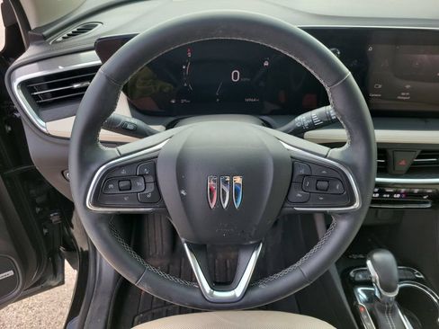 Used 2024 Buick Encore GX Avenir w/ Avenir Technology Package AWD/4WD image 21