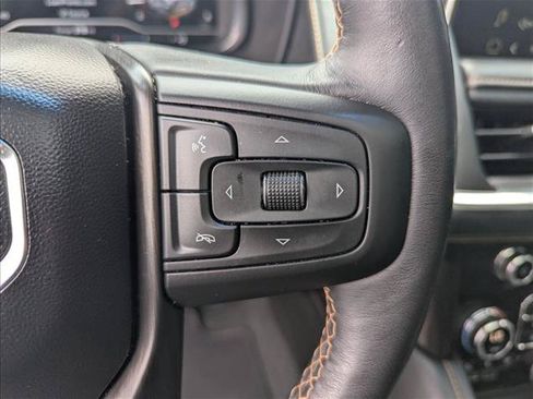Used 2022 GMC Yukon XL AT4 AWD/4WD image 13