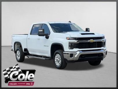 Used 2026 Chevrolet Silverado 2500 LT w/ Snow Plow Prep/Camper Package