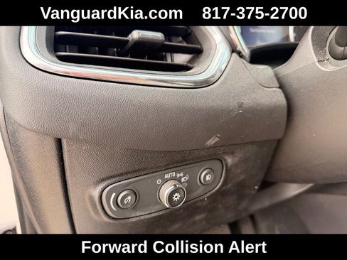 Used 2019 Chevrolet Equinox Premier image 16