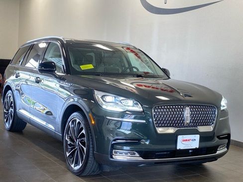 Used 2023 Lincoln Aviator Reserve w/ Equipment Group 201A AWD/4WD image 2