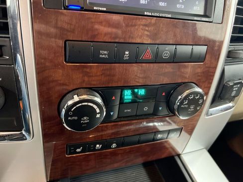 Used 2012 RAM 1500 Laramie image 16