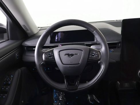 Used 2025 Ford Mustang Mach-E Premium AWD/4WD image 41
