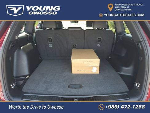 Used 2025 Jeep Grand Cherokee Limited w/ Trailer Tow Package AWD/4WD image 30