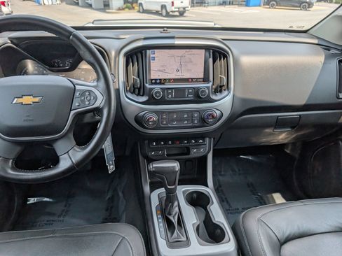 Used 2021 Chevrolet Colorado ZR2 w/ ZR2 Dusk Special Edition AWD/4WD image 18