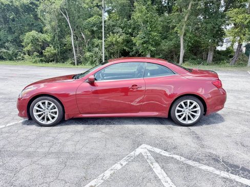 Used 2014 INFINITI Q60 Convertible w/ Premium Package RWD image 12
