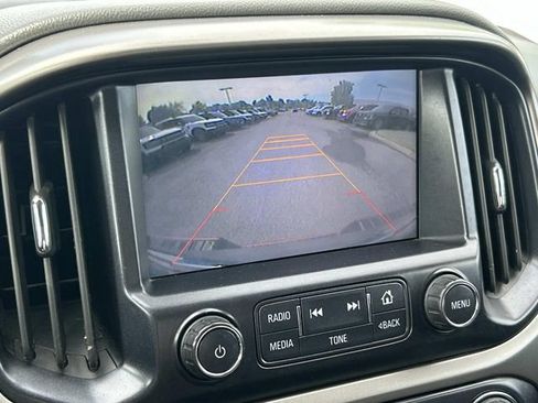 Used 2015 Chevrolet Colorado Z71 AWD/4WD image 34