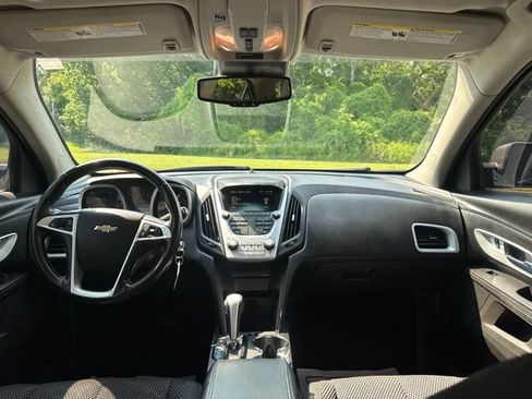 Used 2012 Chevrolet Equinox LT w/ Driver Convenience Package FWD image 12
