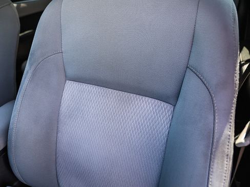Used 2014 Toyota Corolla LE FWD image 24