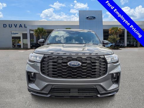 New 2025 Ford Explorer ST-Line w/ Premium Package image 32