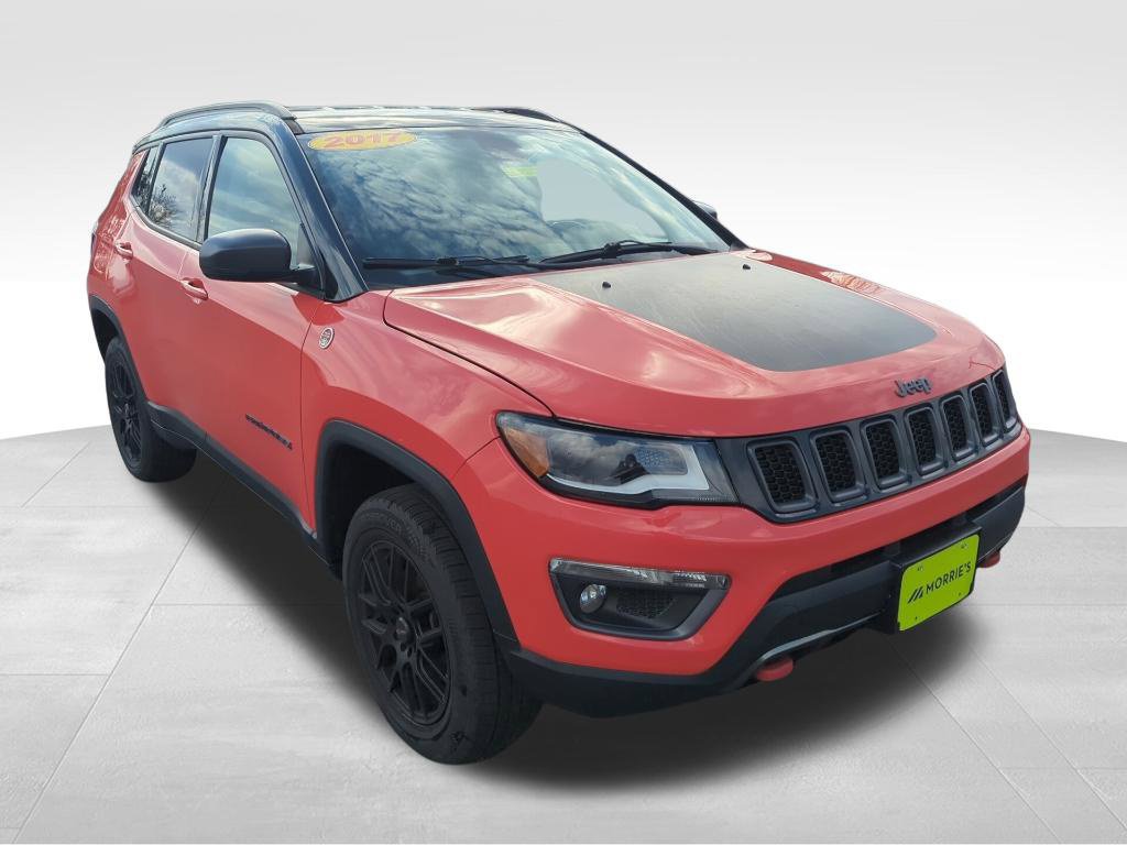 Used 2017 Jeep Compass Trailhawk w/ Leather Interior Group AWD/4WD image 8