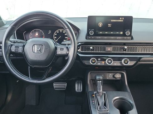 Used 2023 Honda Civic Sport image 6
