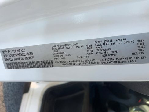 Used 2025 RAM ProMaster 3500 w/ Convenience Group FWD image 10