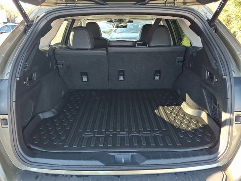 Certified 2023 Subaru Outback Limited image 28
