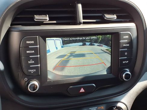 Used 2020 Kia Soul X-Line FWD image 18