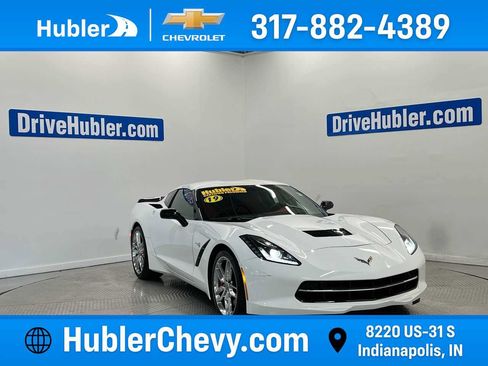 Used 2019 Chevrolet Corvette Stingray Coupe RWD image 1