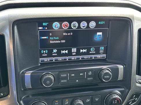 Used 2018 Chevrolet Silverado 1500 LTZ Z71 AWD/4WD image 27