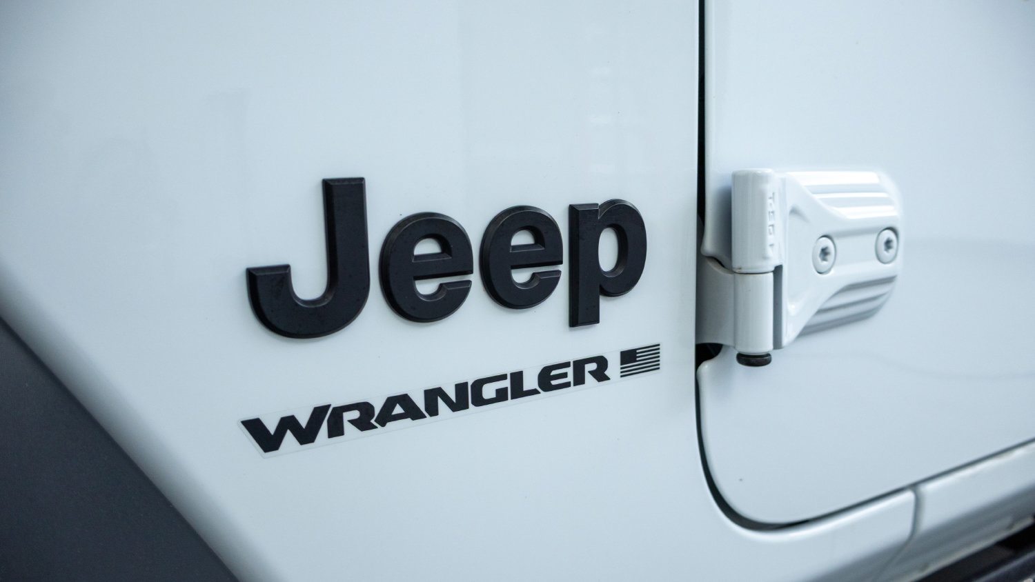 Used 2024 Jeep Wrangler Unlimited Sport AWD/4WD image 25
