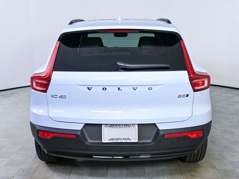 New 2026 Volvo XC40 B5 Plus w/ Protection Package Premier AWD/4WD image 28