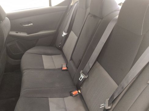 Used 2021 Nissan Sentra SV FWD image 18