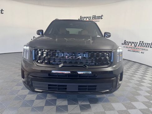 Used 2025 Kia Telluride EX X-Line AWD/4WD image 4