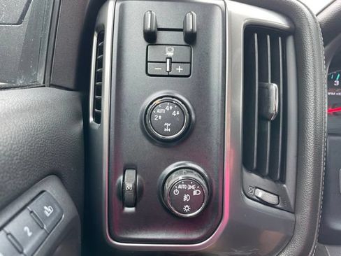 Used 2016 Chevrolet Silverado 1500 LTZ Z71 AWD/4WD image 20
