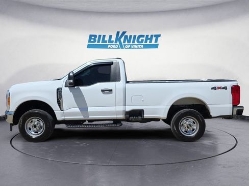 Used 2023 Ford F250 XL w/ XL Chrome Package AWD/4WD image 2