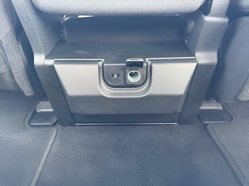 Used 2025 Ford F150 XLT w/ Equipment Group 301A Standard AWD/4WD image 19