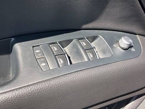 Used 2014 Audi Q7 3.0T S line Prestige AWD/4WD image 13