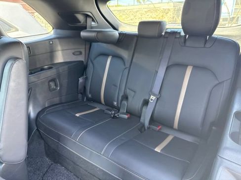 Certified 2024 MAZDA CX-90 Plug-In Hybrid w/ Premium Plus AWD/4WD image 8