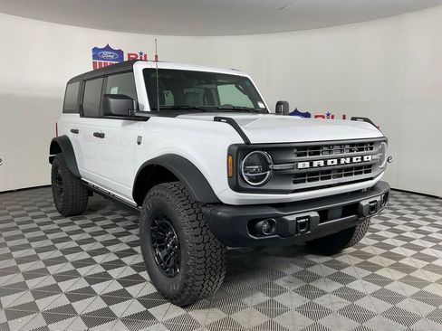 New 2026 Ford Bronco Big Bend w/ Black Diamond Package AWD/4WD image 1