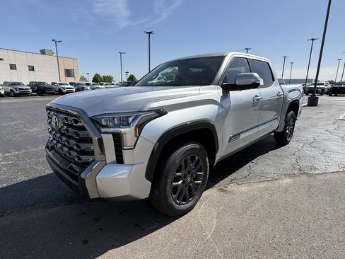 New 2026 Toyota Tundra Platinum AWD/4WD image 31