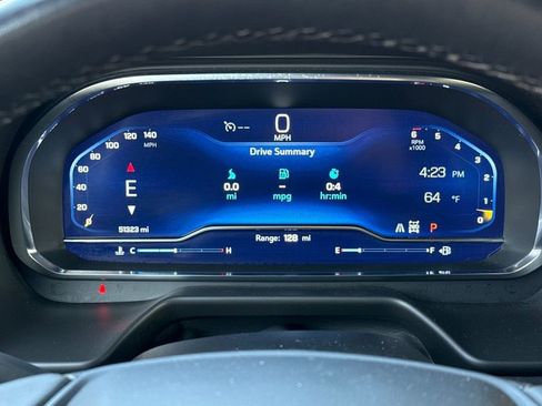 Used 2024 Chevrolet Suburban LT image 38