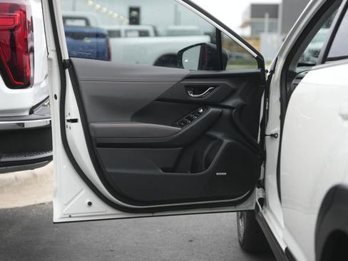 Used 2024 Subaru Crosstrek 2.5i Limited w/ Popular Package #3A image 30