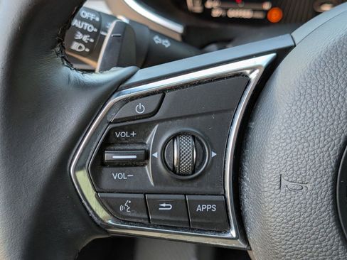 Used 2023 Acura MDX SH-AWD w/ Technology Package image 18