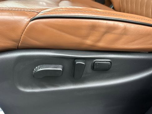 Used 2019 INFINITI QX80 Luxe w/ 22" Wheel Package image 16