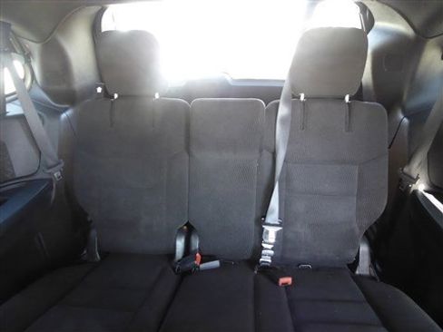 Used 2016 Dodge Grand Caravan SXT image 19