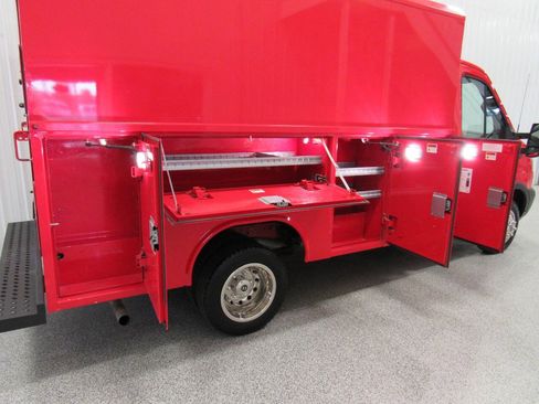 Used 2018 Ford Transit 350 138 DRW w/ Interior Upgrade Package image 27