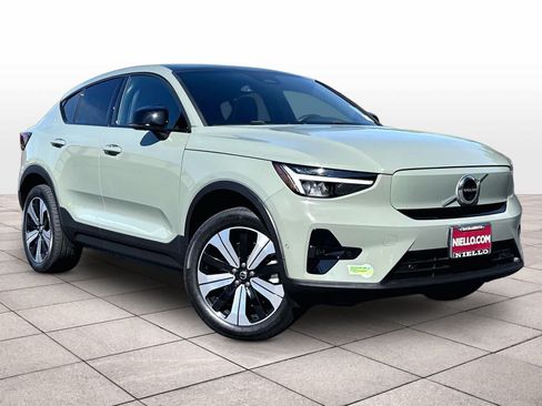 Used 2023 Volvo C40 P8 Recharge Plus AWD/4WD image 2