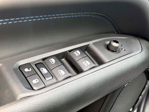 New 2026 Jeep Compass Limited AWD/4WD image 10