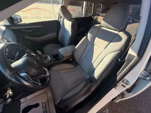 Used 2022 Subaru Outback Premium AWD/4WD image 14