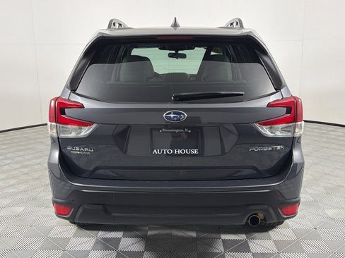 Used 2023 Subaru Forester Limited AWD/4WD image 5