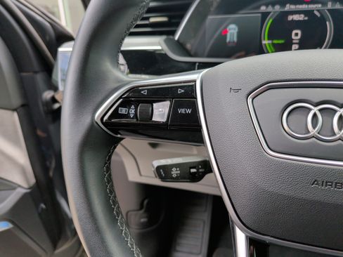 Used 2024 Audi Q8 e-tron Prestige w/ Prestige Package image 21