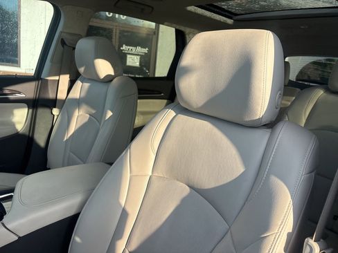 Used 2023 Buick Enclave Premium w/ Experience Buick Package image 3