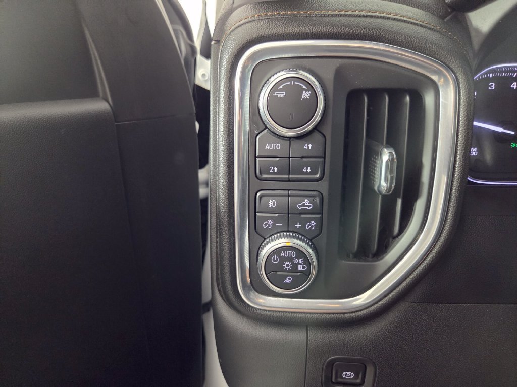 Used 2019 GMC Sierra 1500 AT4 w/ AT4 Premium Package AWD/4WD image 21