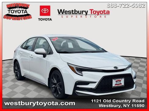 Certified 2023 Toyota Corolla SE w/ Carpet Mat Package (TMS) FWD image 1