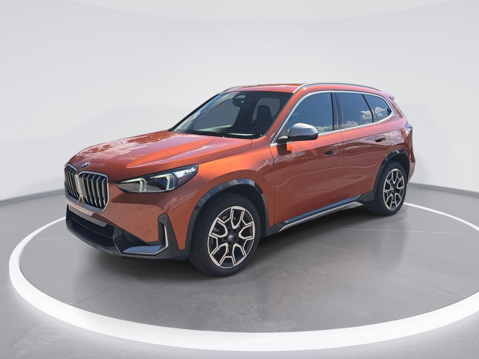 Used 2023 BMW X1 xDrive28i w/ Convenience Package AWD/4WD image 7